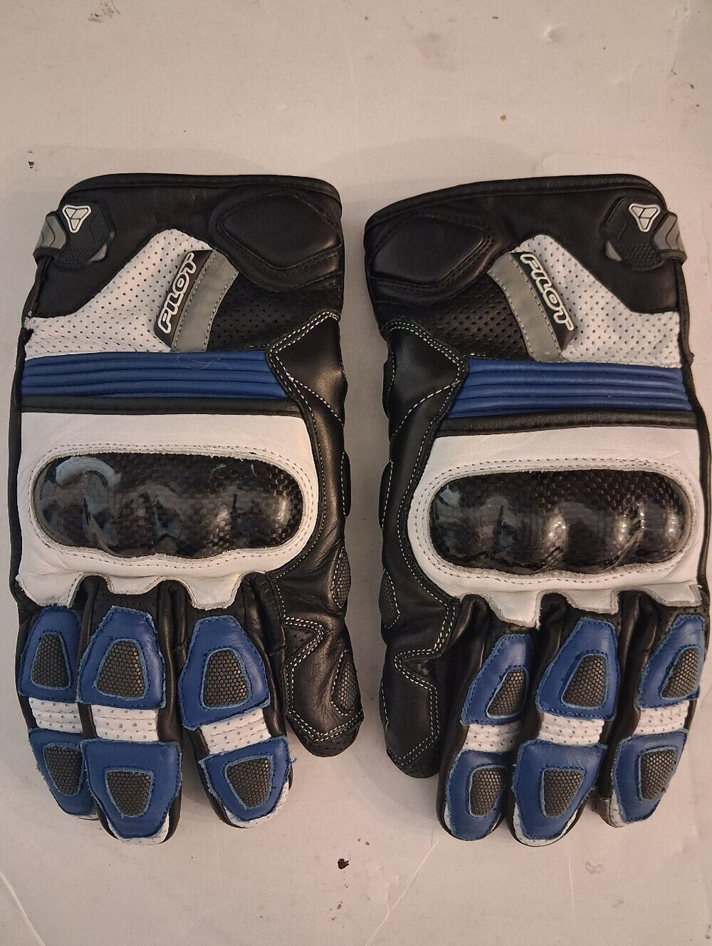 Pilot Motorsports SPEC-RS KNOX Armor Leather Motorcycle Gloves